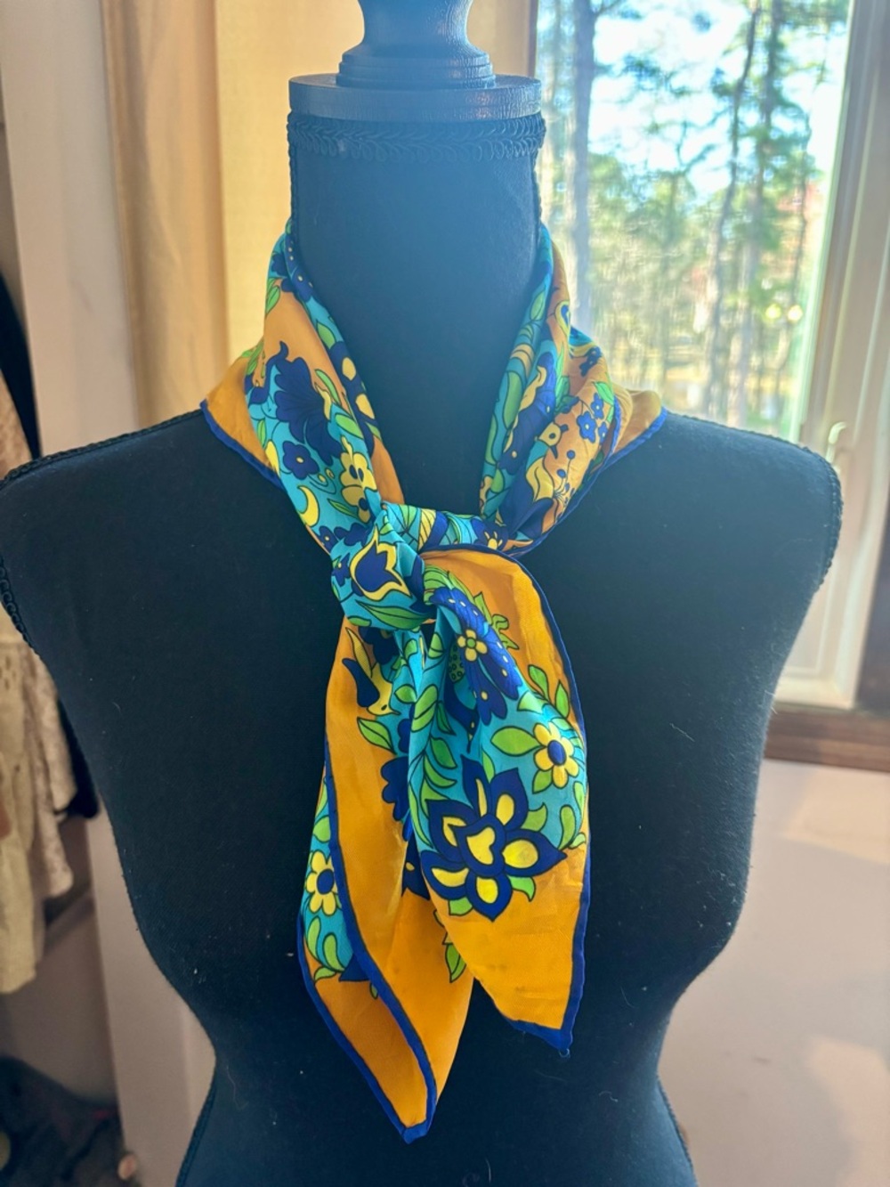 Woman’s Vintage Silk Scarf Design By Vera Measuring 26X26